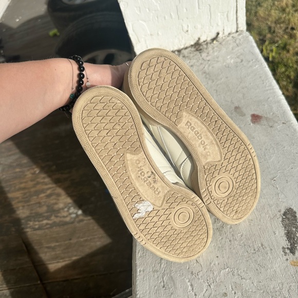 Off-White Club C 85 Vintage Reeboks - Picture 4 of 4